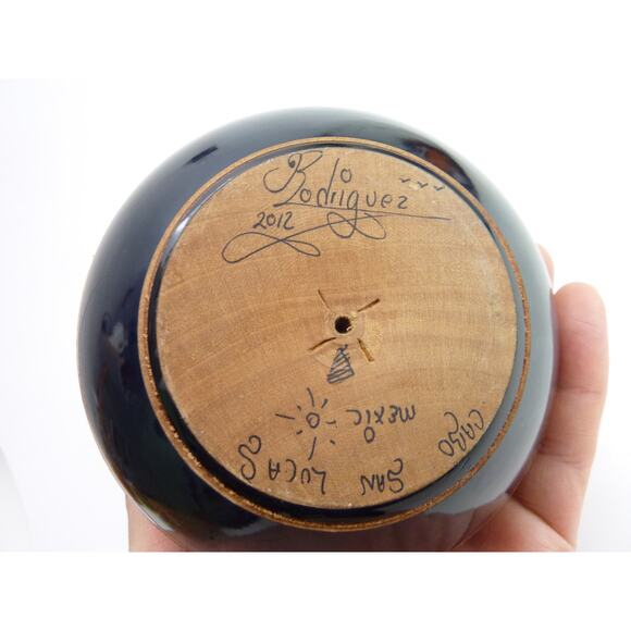 Vintage Hand Carved Etched Wood Round Lacquered Trinket Box with Lid Sweet Thing - Picture 4 of 5